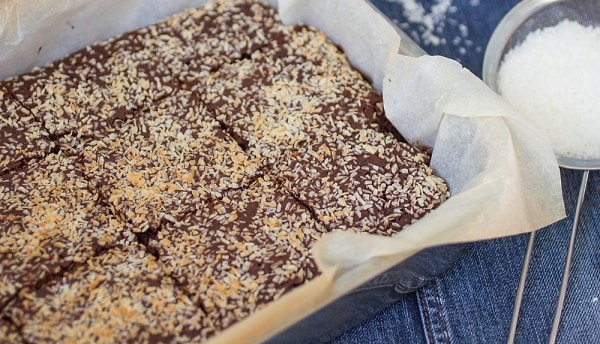 6. Шоколадно-кокосовые квадраты