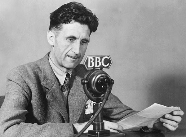 15. George Orwell: "Elli yaşında, herkes hakettiği yüzü taşır."