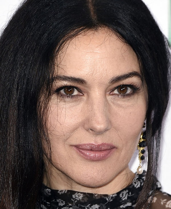 1. Моника Белуччи