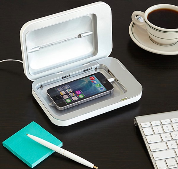 8. Дезинфекция для телефона, чтобы смыть с него всю грязь