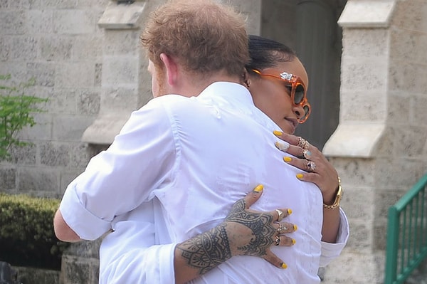 Затем каждому пришлось уехать по своим делам.