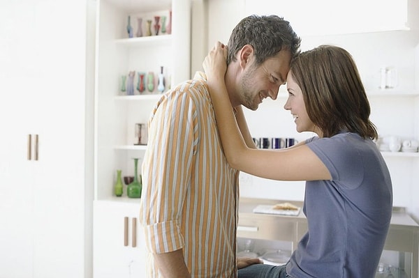 14. Когда вы придете в себя, объясните причину вашего беспокойства. Говорите убедительно и уравновешенно, чтобы она не воображала себе худшее