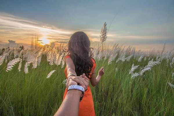 4. Она постоянно удивляет тебя