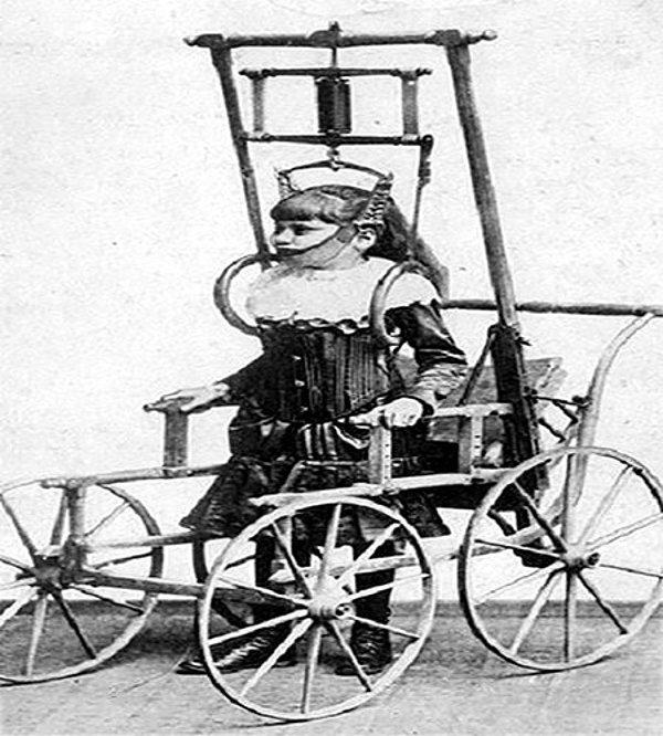 8. Tekerlekli sandalye (1878)