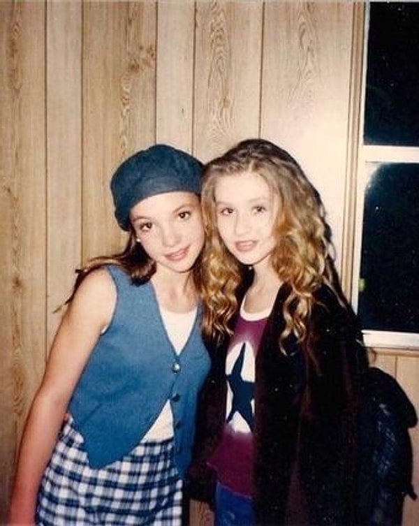 11. Бритни Спирс и Кристина Агилера