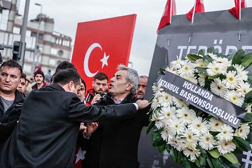 Hollanda Başkonsolosluğu'nun çelengini eline alıp kaldıran bir kişi, anma töreni biter bitmez " Öldürdüler çelenk gönderiyorlar. Hepsi burada, katiller burada" diye bağırdı.