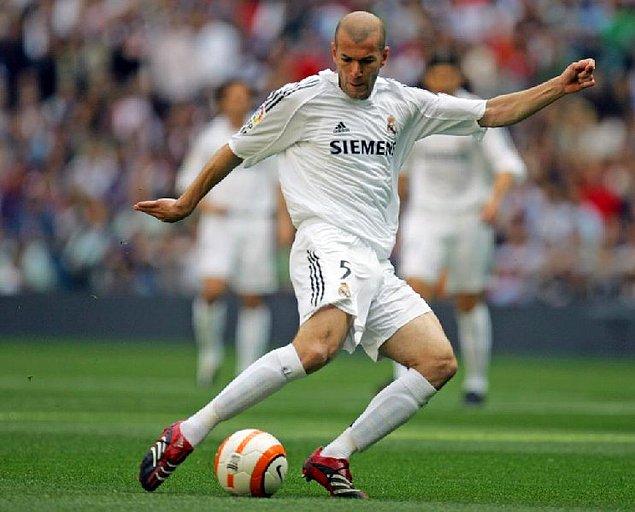 11. Zinedine Zidane | Juventus ➡️ Real Madrid