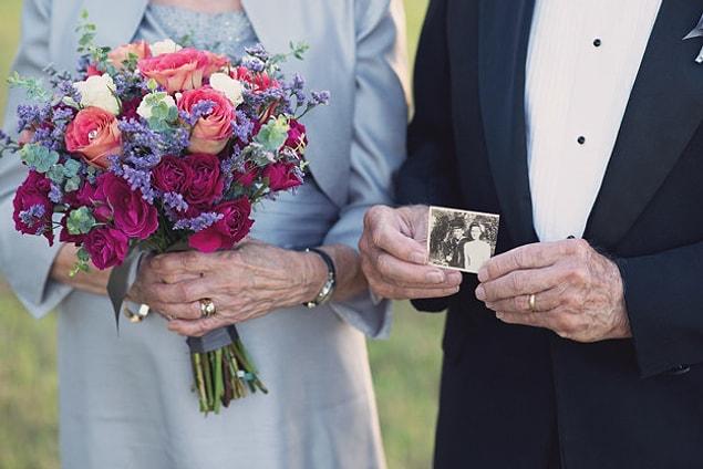 They brought a bouquet of flowers and some photos they had taken during the course of their marriage.