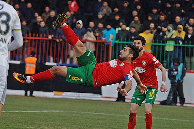 2014'ten beri Amed Sportif'te forma giyen Şehmus, rakip ağları 35 kez havalandırdı.