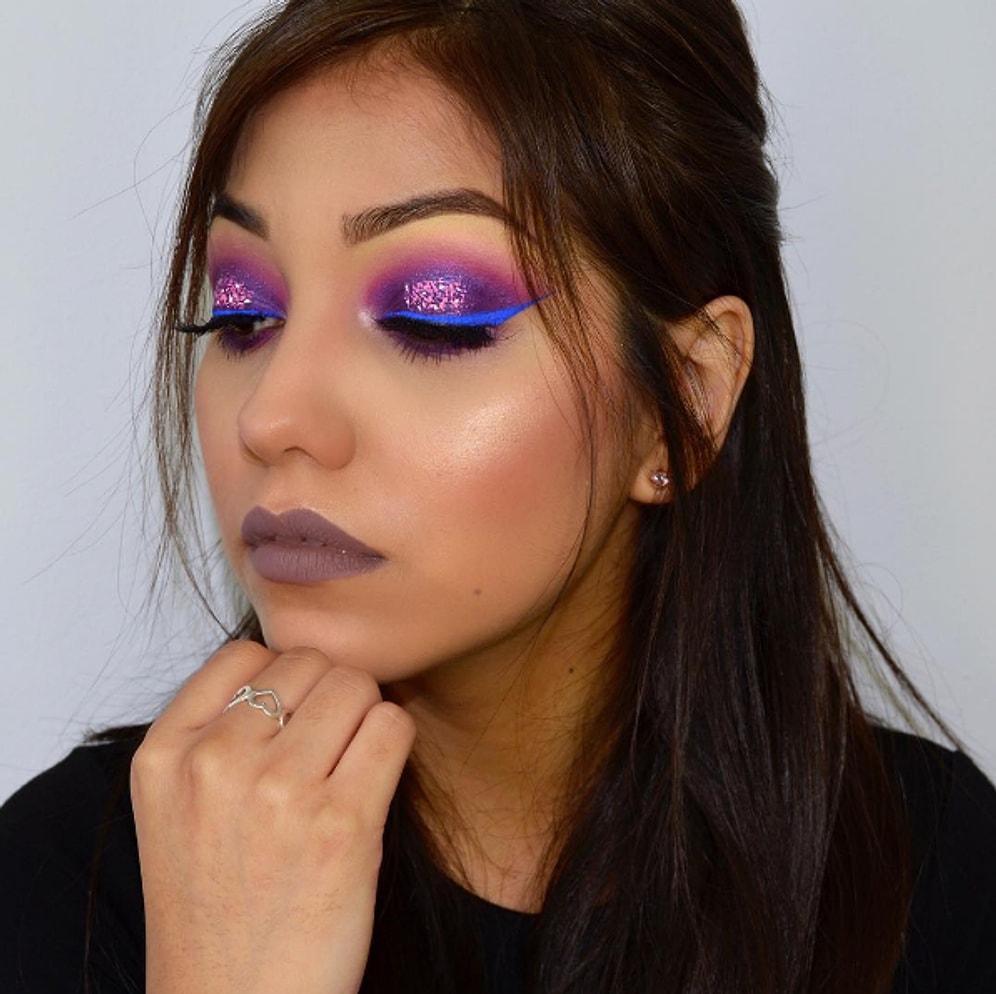 Стрелки на глазах этих 14 девушек такие правильные, что завидки берут!