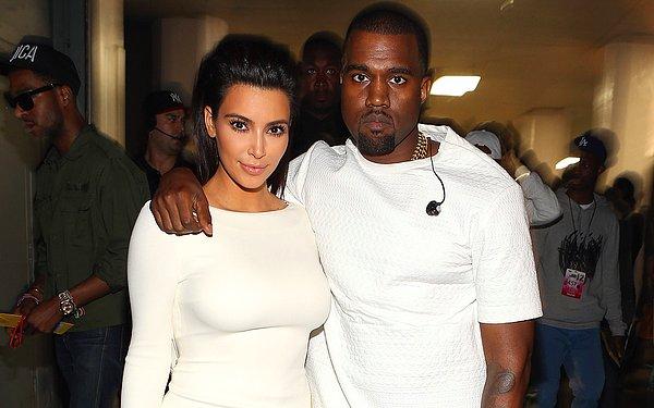 14. Son dönemlerde Kim Kardashian ile evliliği sallantıda olan Kanye West'in seks kasetini sızdırmakla tehdit eden bir akrabasına 250 bin Dolar ödediği ortaya çıktı.