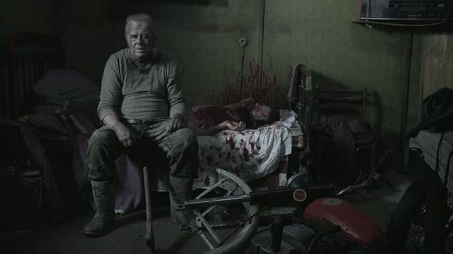 5. Dom zly / Karanlık Ev (2009) | IMDB: 7,5