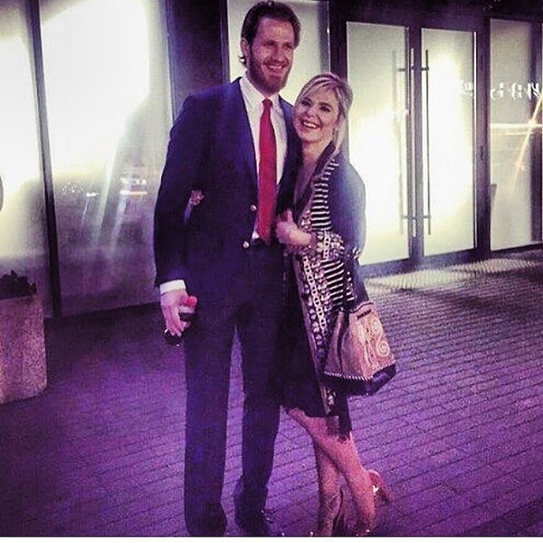 5. Пелагея вышла замуж за хоккеиста Ивана Телегина