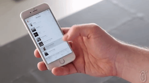 Telefonun üstündeki fonksiyon kısımlarını alta taşıyan büyüleyici cam ekran koruyucu