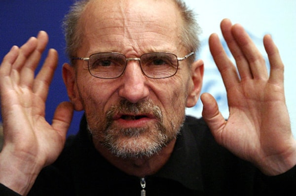 7. "Гневаться и раздражаться — есть не что иное как наказывать себя за чужие глупости… "