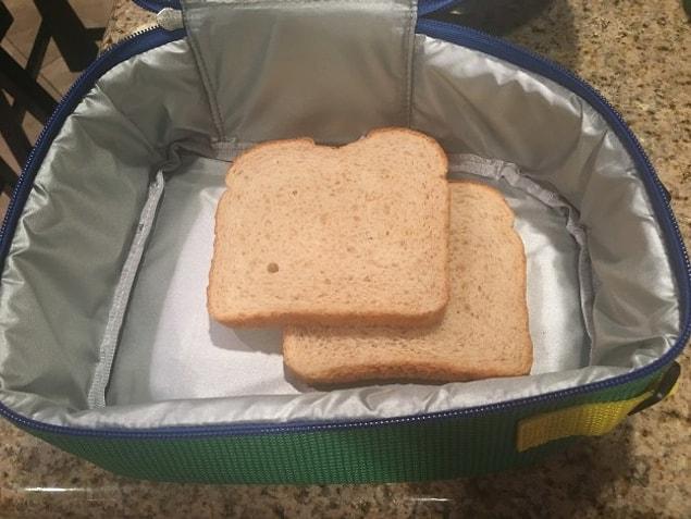 4. "I packed my hubbie's lunch in the morning, then at lunchtime got a photo from him of his sandwich with nothing in it! Just two pieces of bread."