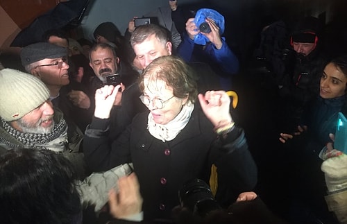 Aslı Erdoğan ve Necmiye Alpay mahkeme kararının ardından tahliye oldu