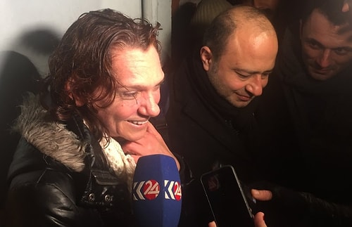 Aslı Erdoğan ve Necmiye Alpay mahkeme kararının ardından tahliye oldu