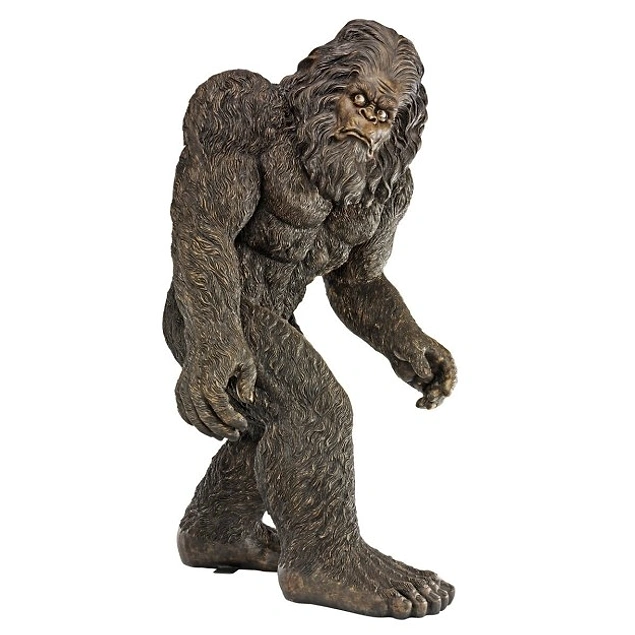 "Bigfoot" heykeli. Hem de gerçek boyutlarında.