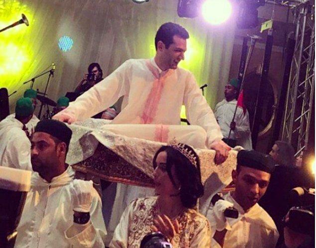 Fas geleneklerine göre yapılan düğün medyada büyük yankı uyandırınca, Murat Yıldırım Instagram hesabından düğüne dair yapılan haberlere büyük tepki gösterdi.