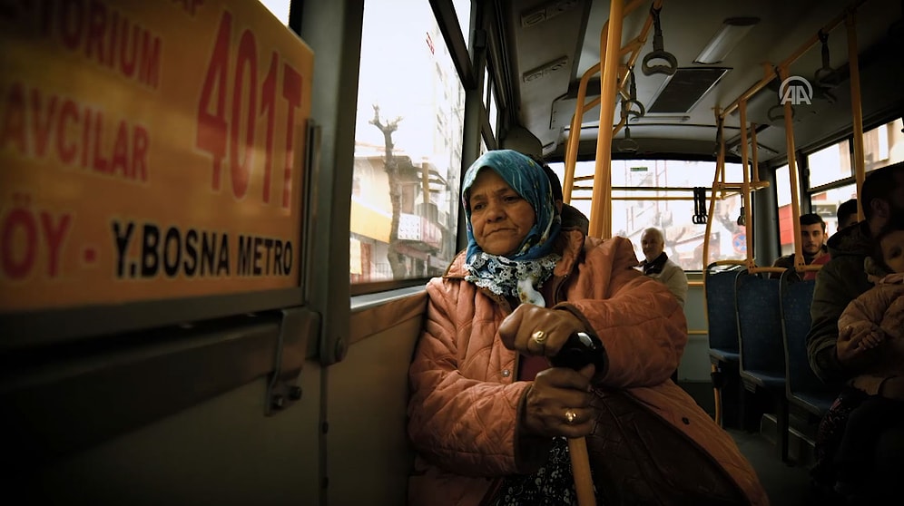 Tek İsteği Küçük Bir Kulübe Olan, 70 Yaşında Evini Geçindiren Çiçekçi Teyzemiz Gülten Elgün ile Tanışın!