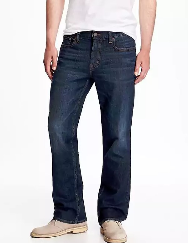 10. А что думаете о парне, который подрезает джинсы под обувь?