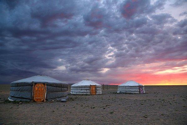 18. Gobi Çölü'nde gün doğumu, Moğolistan
