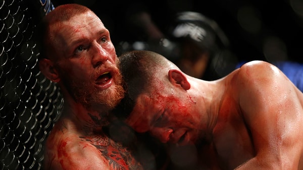 8. "Во время драки"