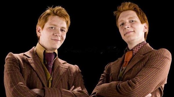 13. George ve Fred Weasley'nin doğum günleri 1 Nisan.