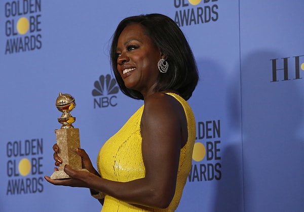 17. Лучшая актриса второго плана в драме: Виола Дэвис ("Ограды")