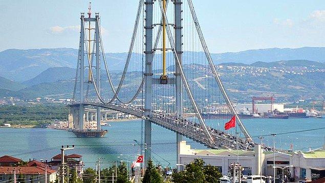 Yüksek riskli YİD'in ilk örneklerden biri, geçen yaz işletmeye açılan Osmangazi Köprüsü idi.