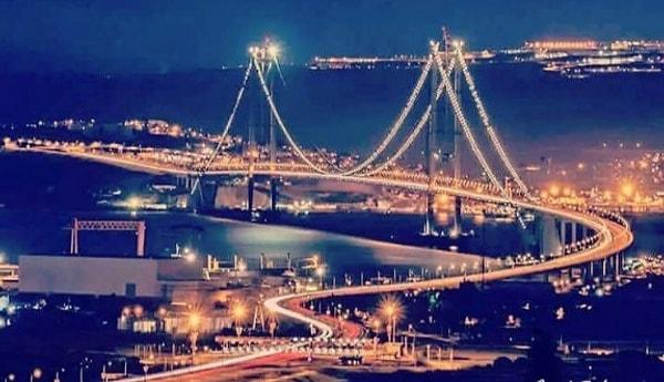 Osmangazi Köprüsü için devlet tarafından, günlük 40 bin araç geçişi sözleşme ile garanti edilmişti.