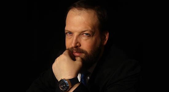 Fatih Tezcan, Hakan Şükür'e Hakaretten Hapis Cezası Aldığını Duyurdu: 'Havaalanına Gidersem Tutuklanırım!'