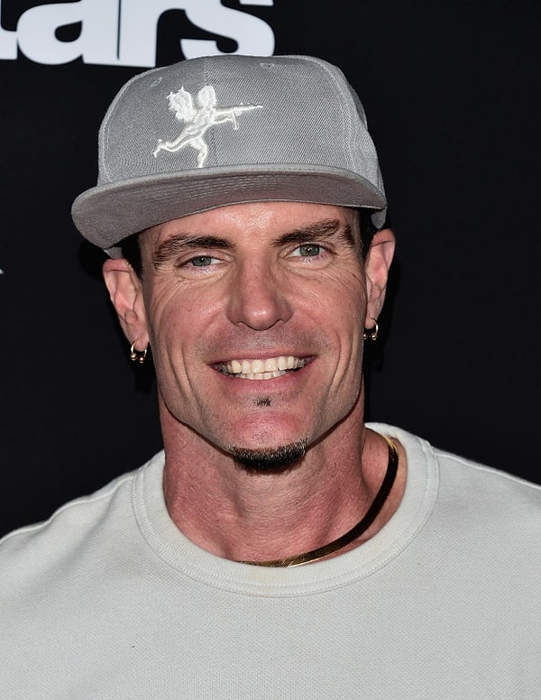 24. Ванилла Айс отметит день рождения 31 октября