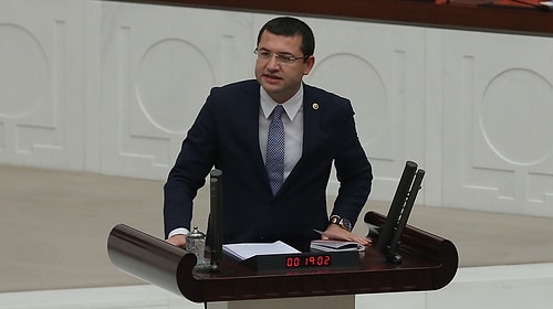 TBMM'de 18 maddelik Anayasa değişikliği için görüşmeler başladı. Anayasa değişiklik teklifinin geneli üzerinde yapılan görüşmelerde partiler tek tek söz aldı.