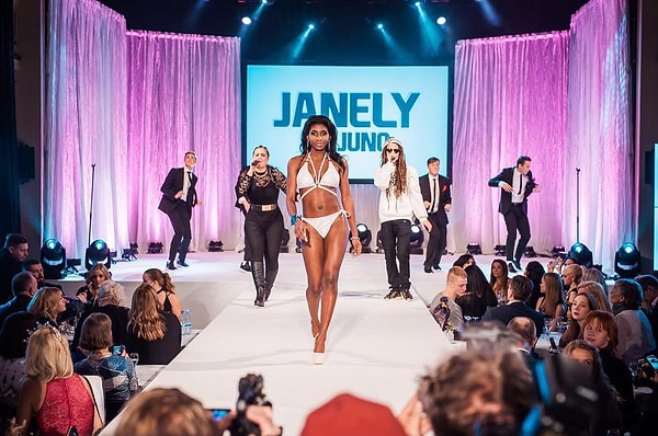 Как выяснилось, в этом году удача улыбнулась именно ей, 19-летней студентке по имени Сефора Икалаба.