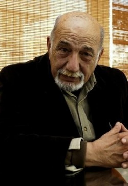 Sinema ve dizi oyuncusu Yılmaz Gruda ve Yeşilçam'ın birçok efsane komedi filminde yer almış Ayşen Gruda.