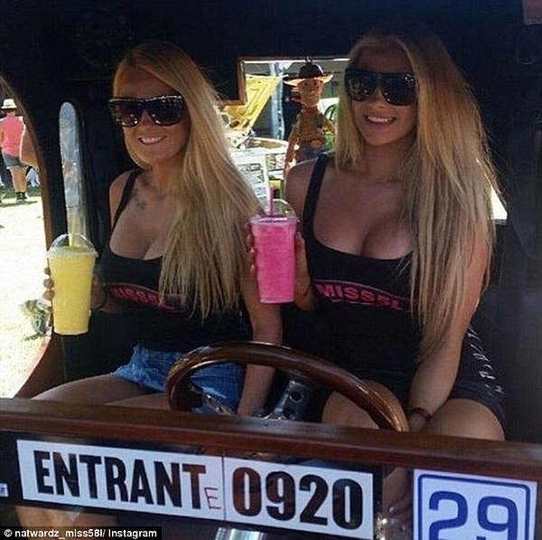 Обычно такие мероприятия становятся поводом для мини-отпуска.