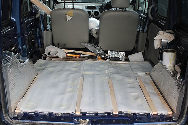 4. Марина ничего не знала о переделке машин до начала этого проекта