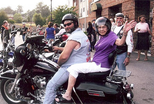 9. Если ты девушка байкера, то это на всю жизнь