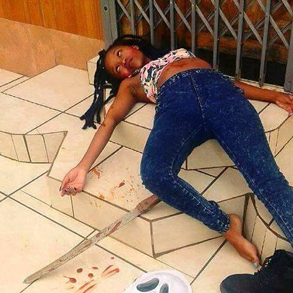 1. Встречайте #deadposechallenge (челлендж "Мертвая поза")