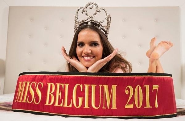 Geçtiğimiz hafta 19 yaşındaki Belçikalı model Romanie Schotte, Miss Belçika güzellik yarışmasında birinci oldu. Yani Dünya ve Kainat güzellik yarışmalarında ülkesini temsil edecekti.