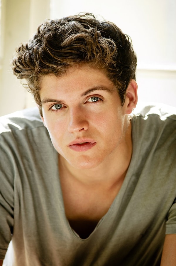 6. Дэниэл Шарман