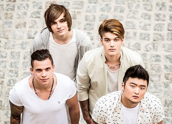 10. One Direction и M-BAND