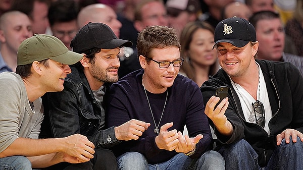 7. Посидев немного в Catch LA, они отправились в местечко под названием 1OAК.