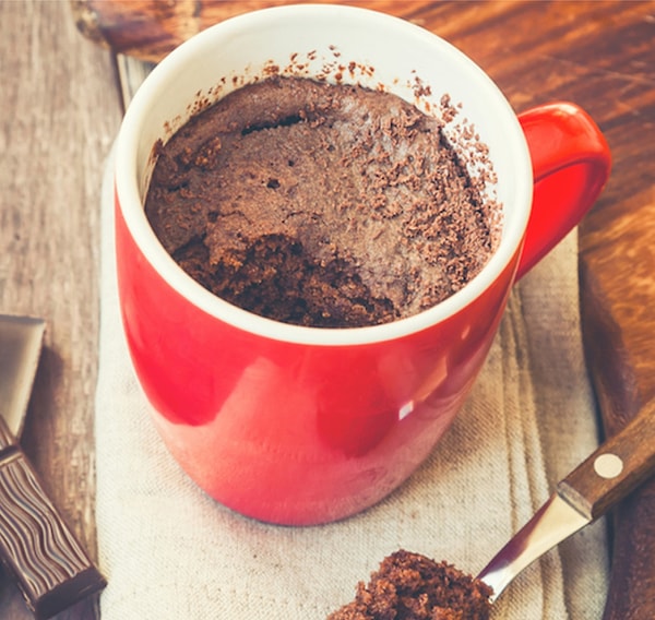 2. Шоколадно-банановый кекс в кружке