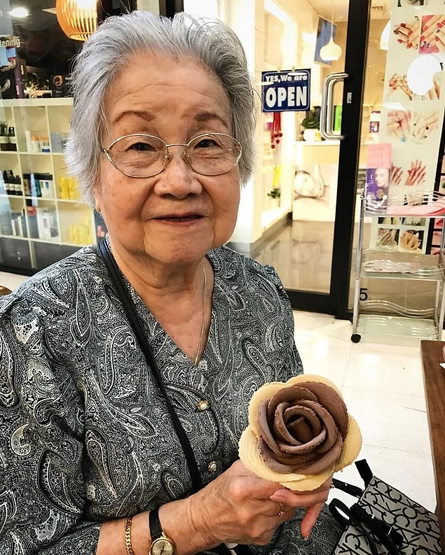 12. Everybody seems to like the gelato flowers! 😋