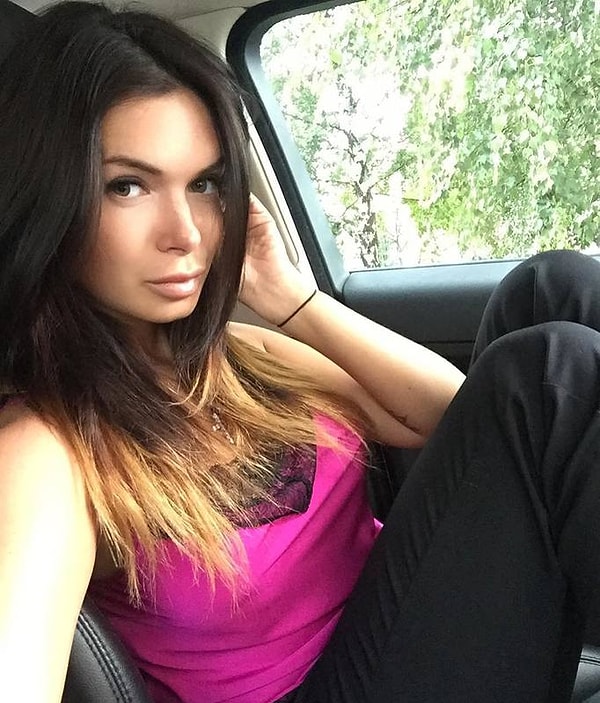 3. Катя Жужа и Эмма Стоун, 28 лет