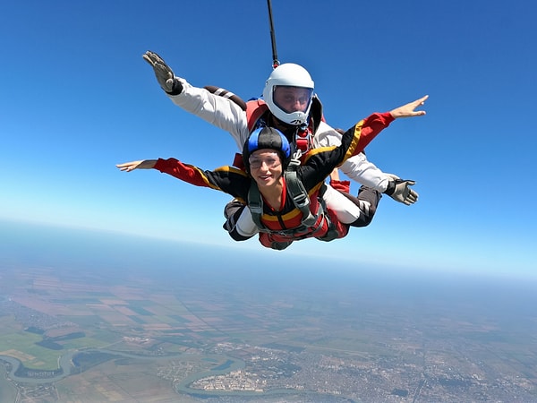 8. Сертификат на прыжок с парашютом