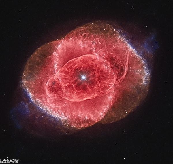 22. Hubble’dan Kedi Gözü Bulutsusu